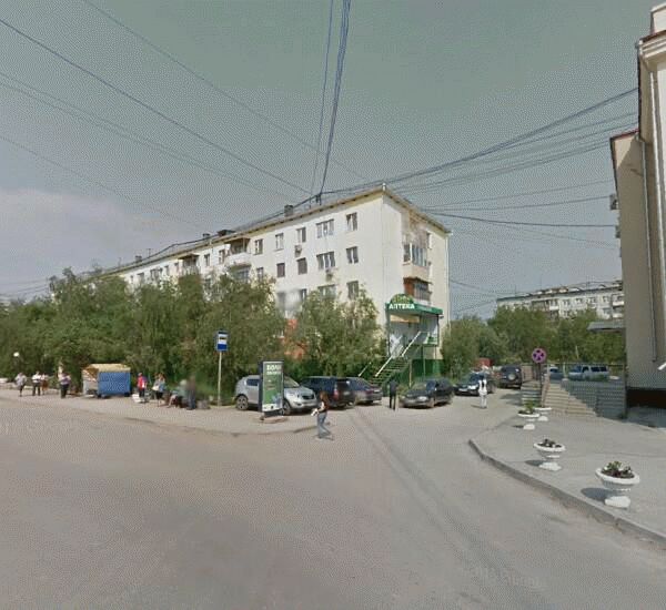 Банкомат Восточного Экспресс Банка по адресу улица Дзержинского 3